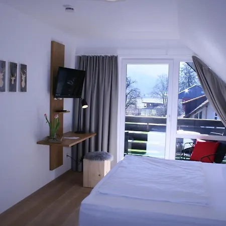 Ξενοδοχείο Hirschenstube & Gaestehaus Gehri