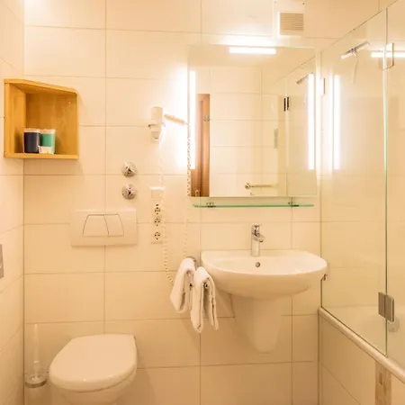 מלון Hirschenstube & Gaestehaus Gehri