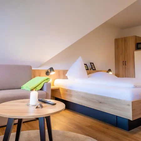 Hirschenstube & Gaestehaus Gehri