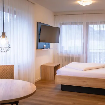 Ξενοδοχείο Hirschenstube & Gaestehaus Gehri Waldkirch