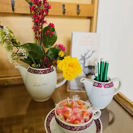 Szálloda Hirschenstube & Gaestehaus Gehri